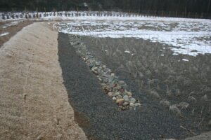 vasca a scorrimento sotterraneo